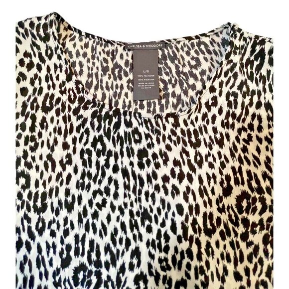 Chelsea & Theodore Women's Snow Leopard Print Top SIZE-LARGE - Picture 4 of 5